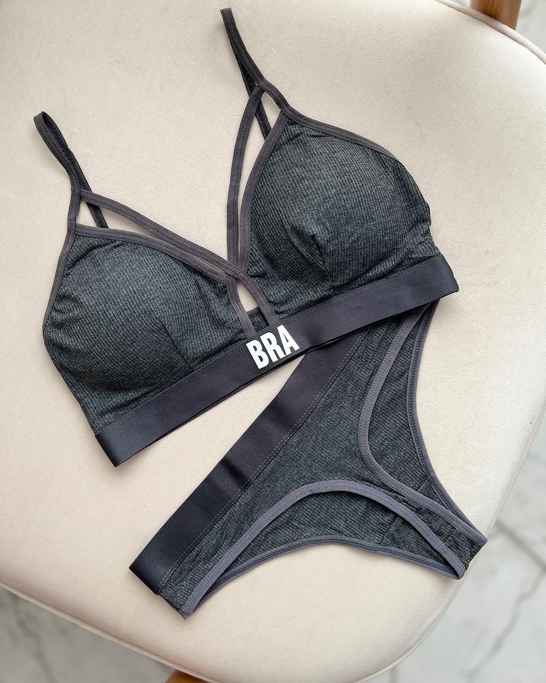 (28-34) Sexy Hollow Out Yoga Bra and Panty Set (048)