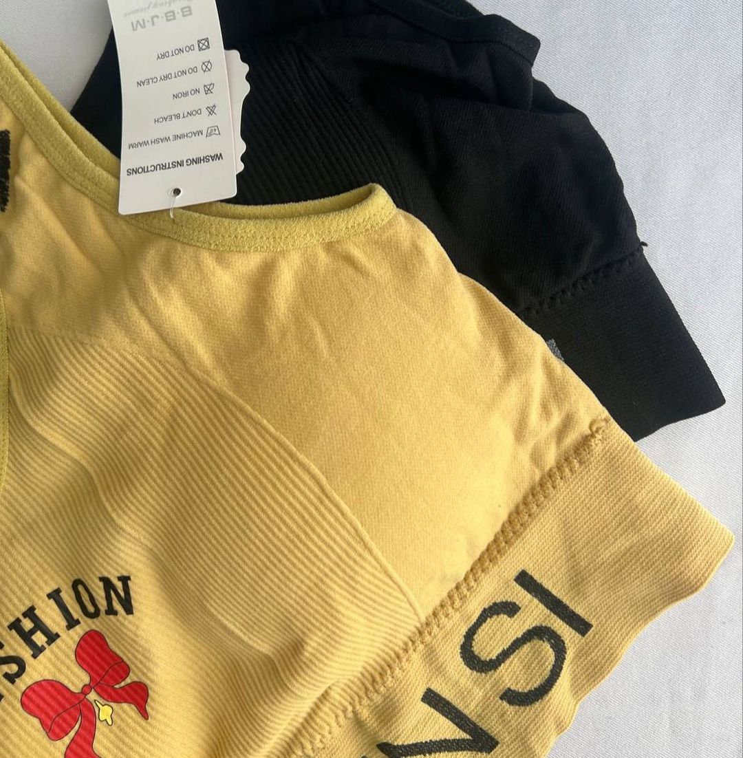 (36-42)  Wide Strap Sports Bra and Shorts Set (044)